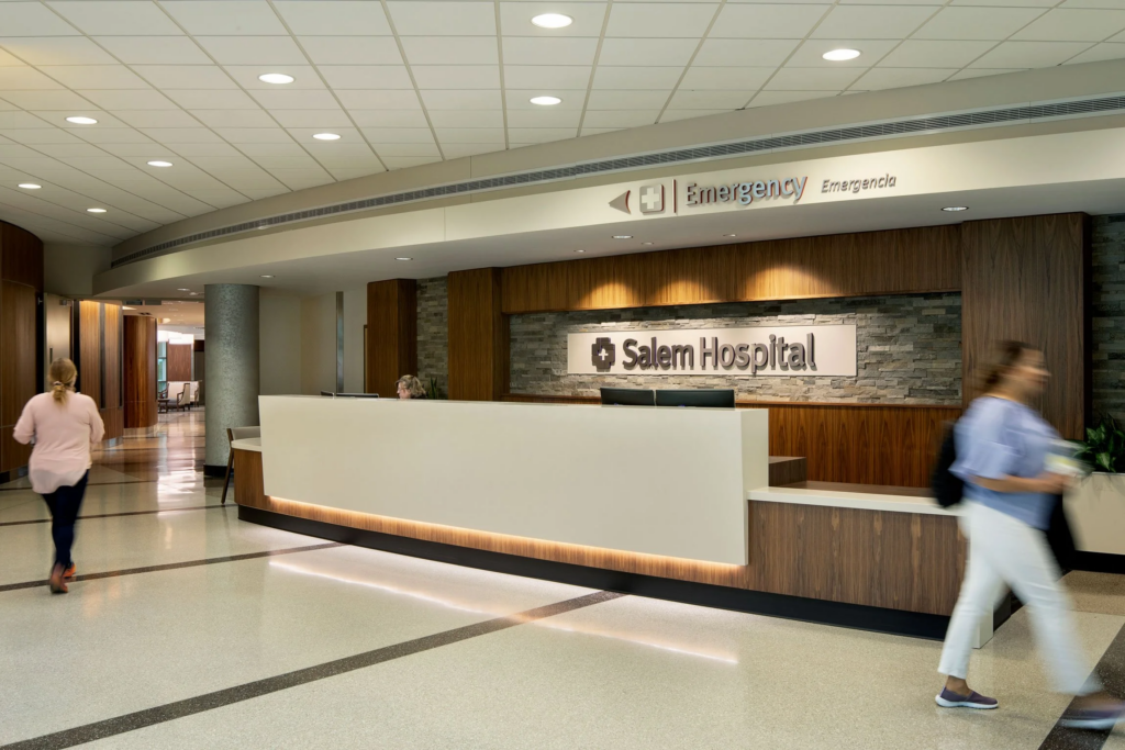 Salem hospital emergency desk